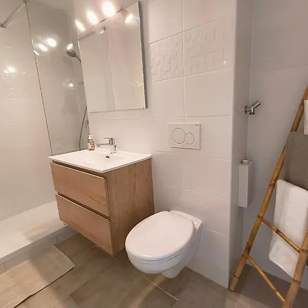 Cocon Proche Geneve Apartamento *